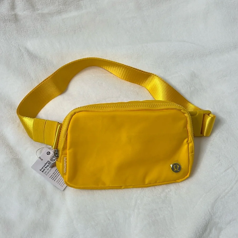 NWT Lululemon Wear everywhere Belt Bag - Picture 1 of 4